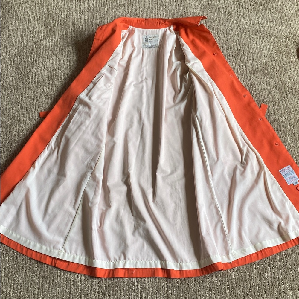1970s Vintage London Fog Coral Orange Hooded Maincoat Weatherwear Rain Jacket - Picture 12 of 15